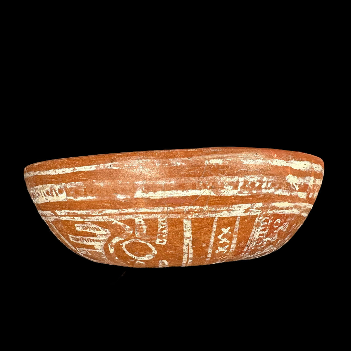 Pre-Columbian Chinesco pottery painted bowl
