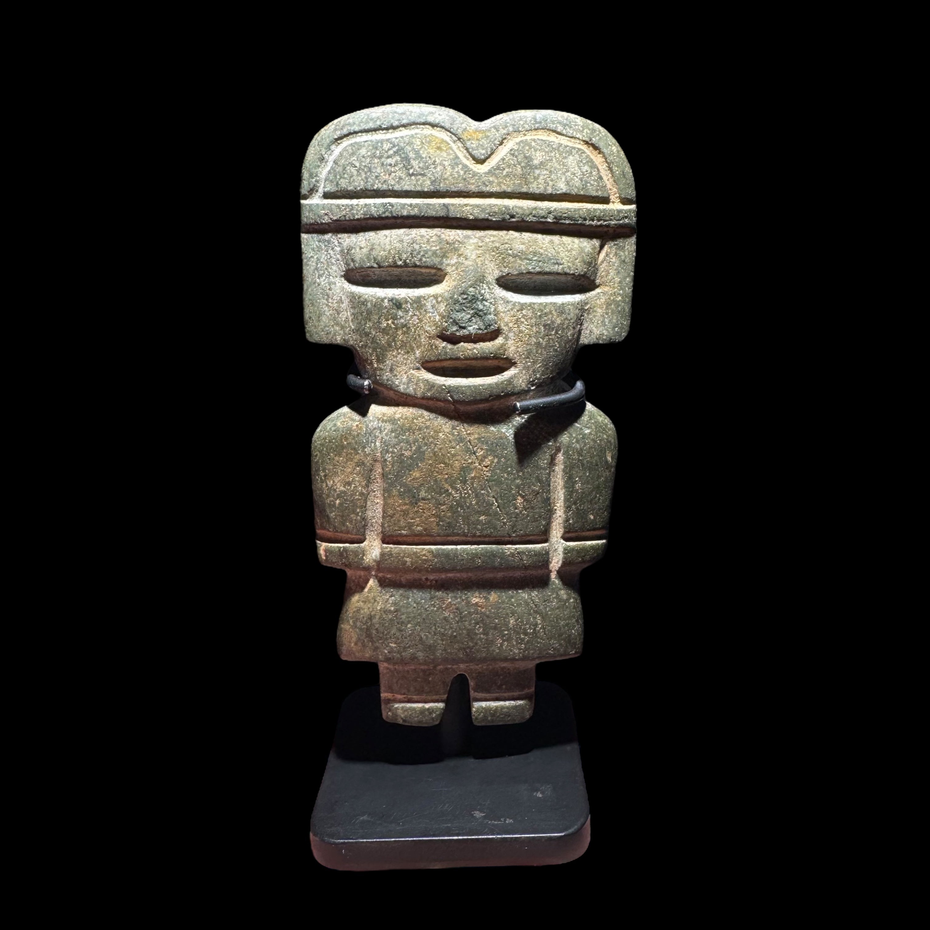 Pre-Columbian Teotihuacan green stone figure