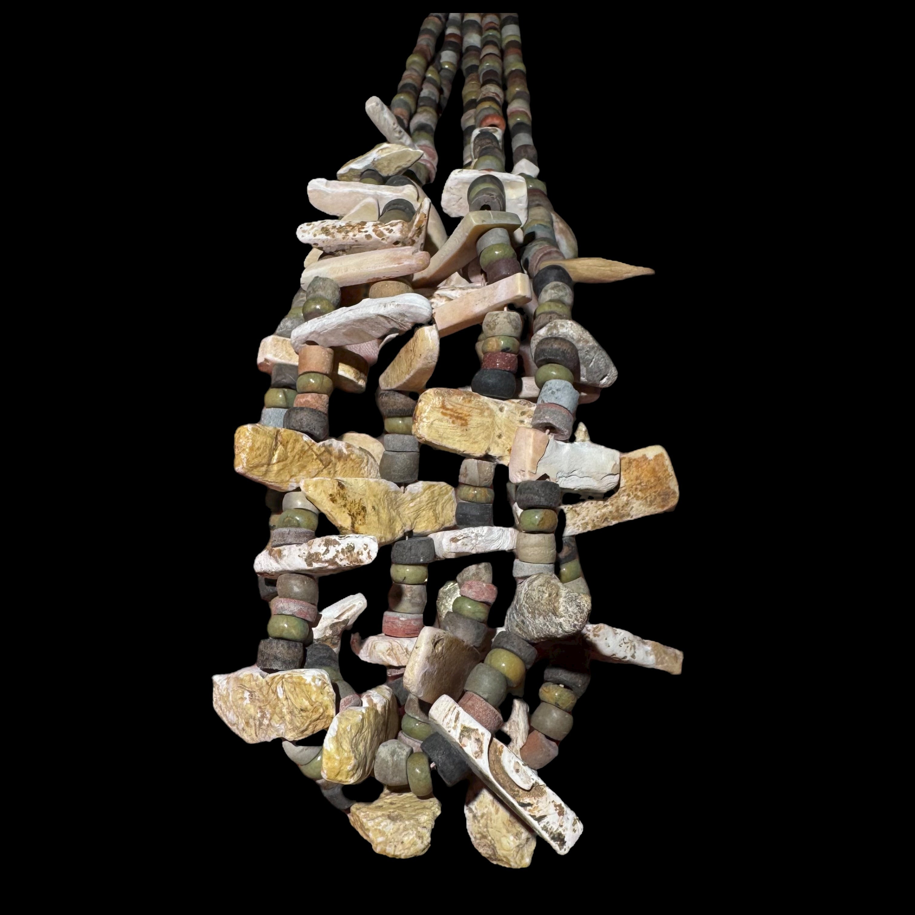 Pre-Columbian Tairona stone and shell bead necklace