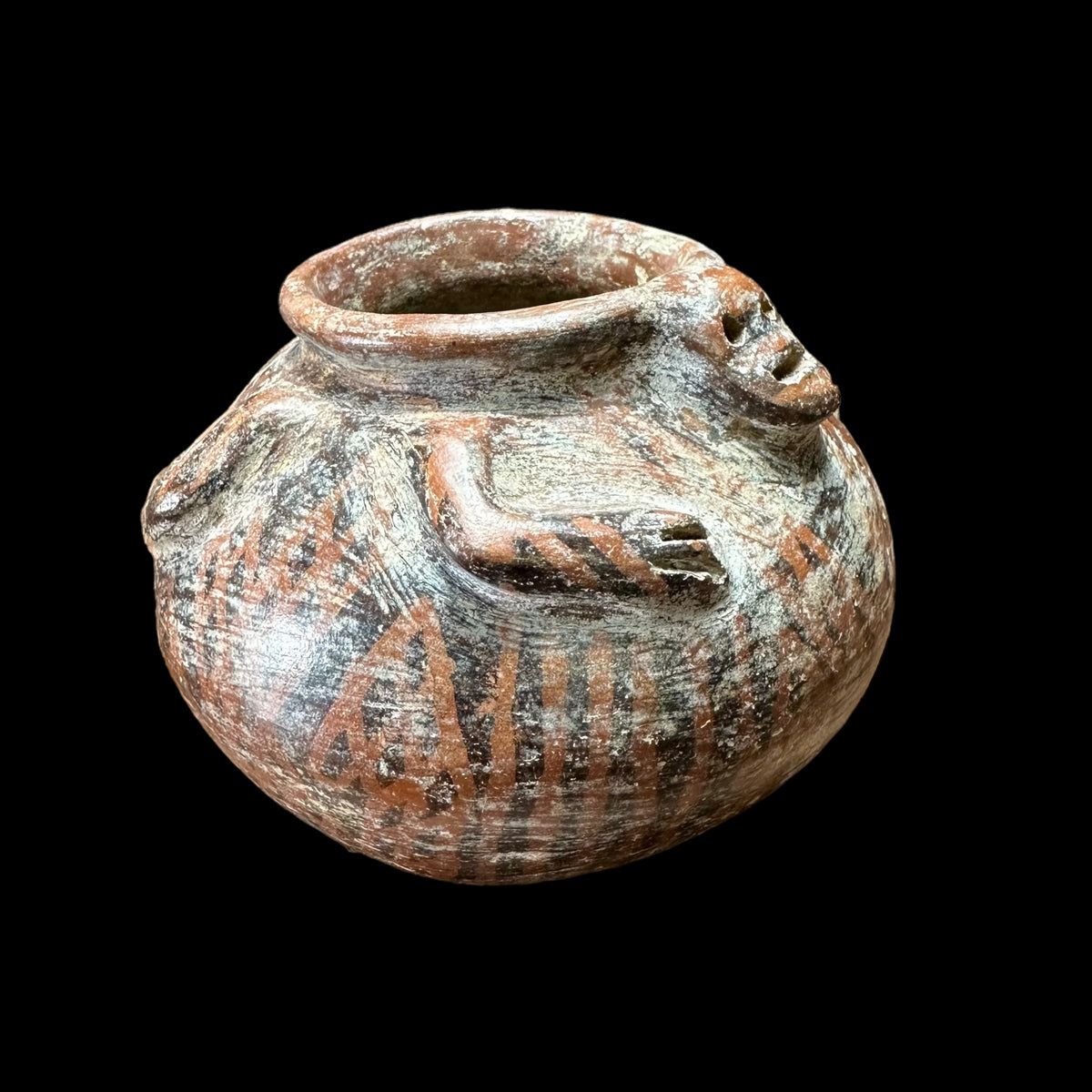 Pre-Columbian Narino frog vessel