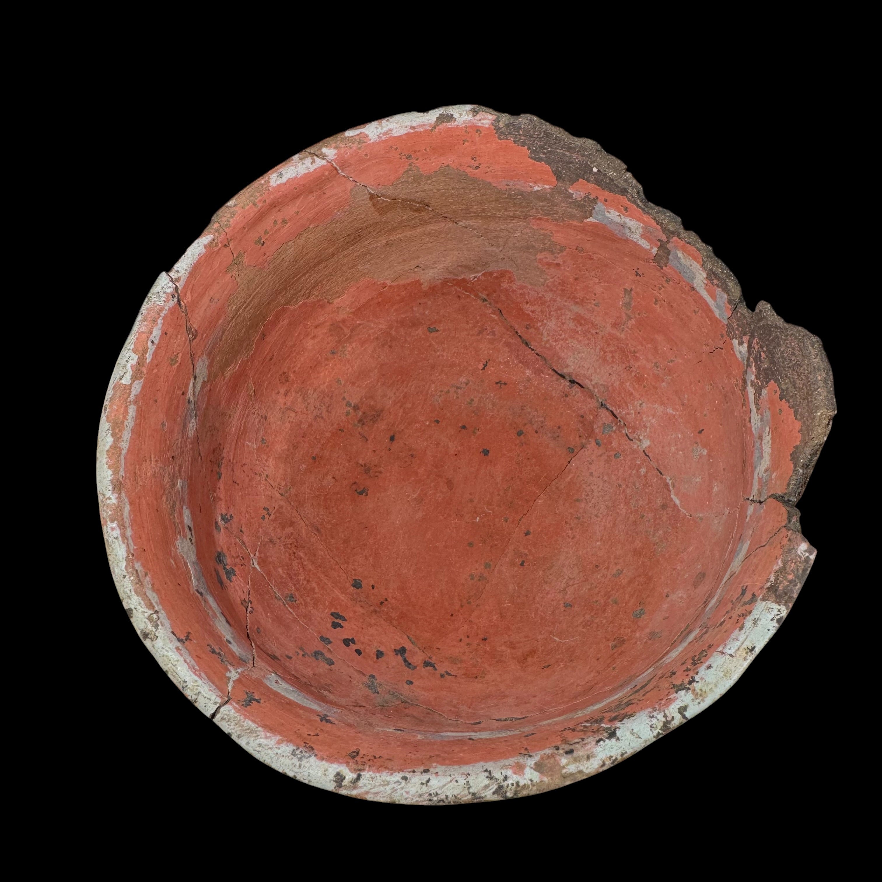 Pre-Columbian Maya stucco bowl