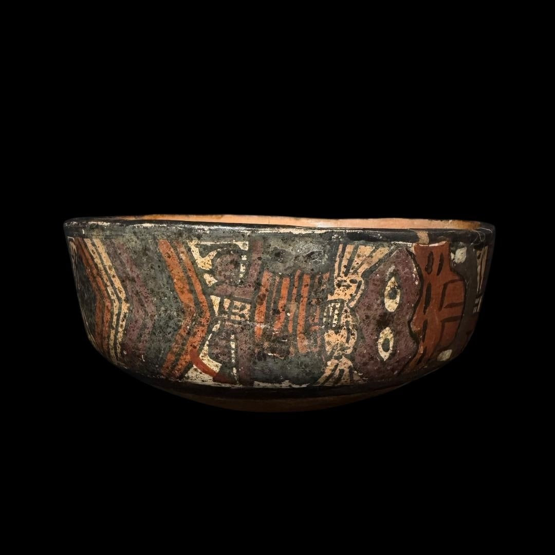 Pre-Columbian Nazca painted pottery bowl