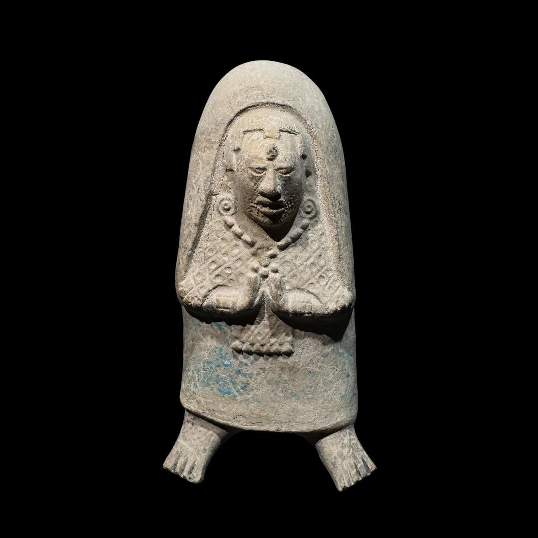 Pre-Columbian Maya Jaina Rattle/whistle pottery figure