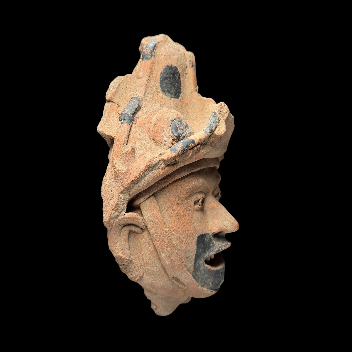 Large Pre-Columbian Veracruz Pottery head fragment