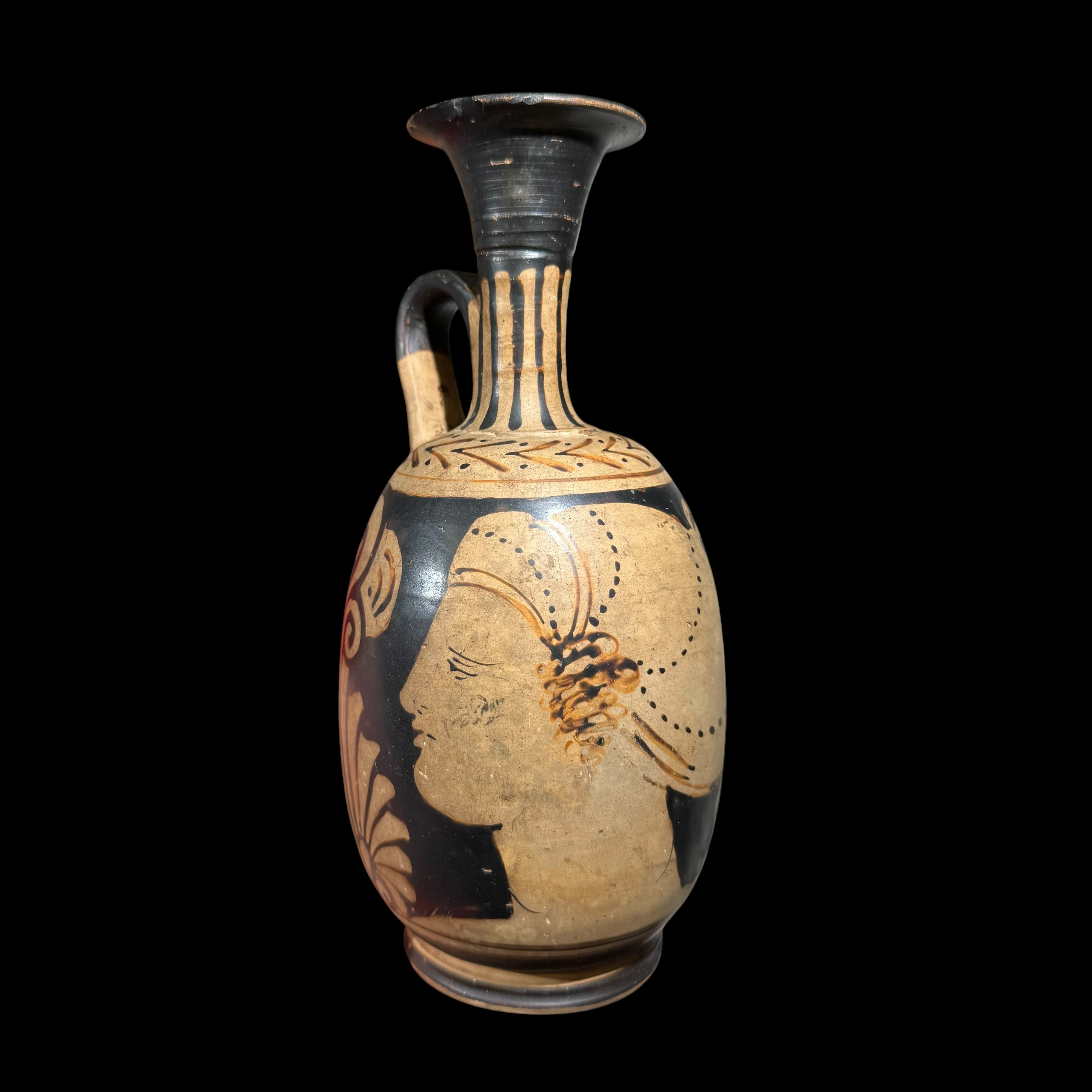 Ancient Campanian Red-Figure Lekythos Attributed to the Lille Painter