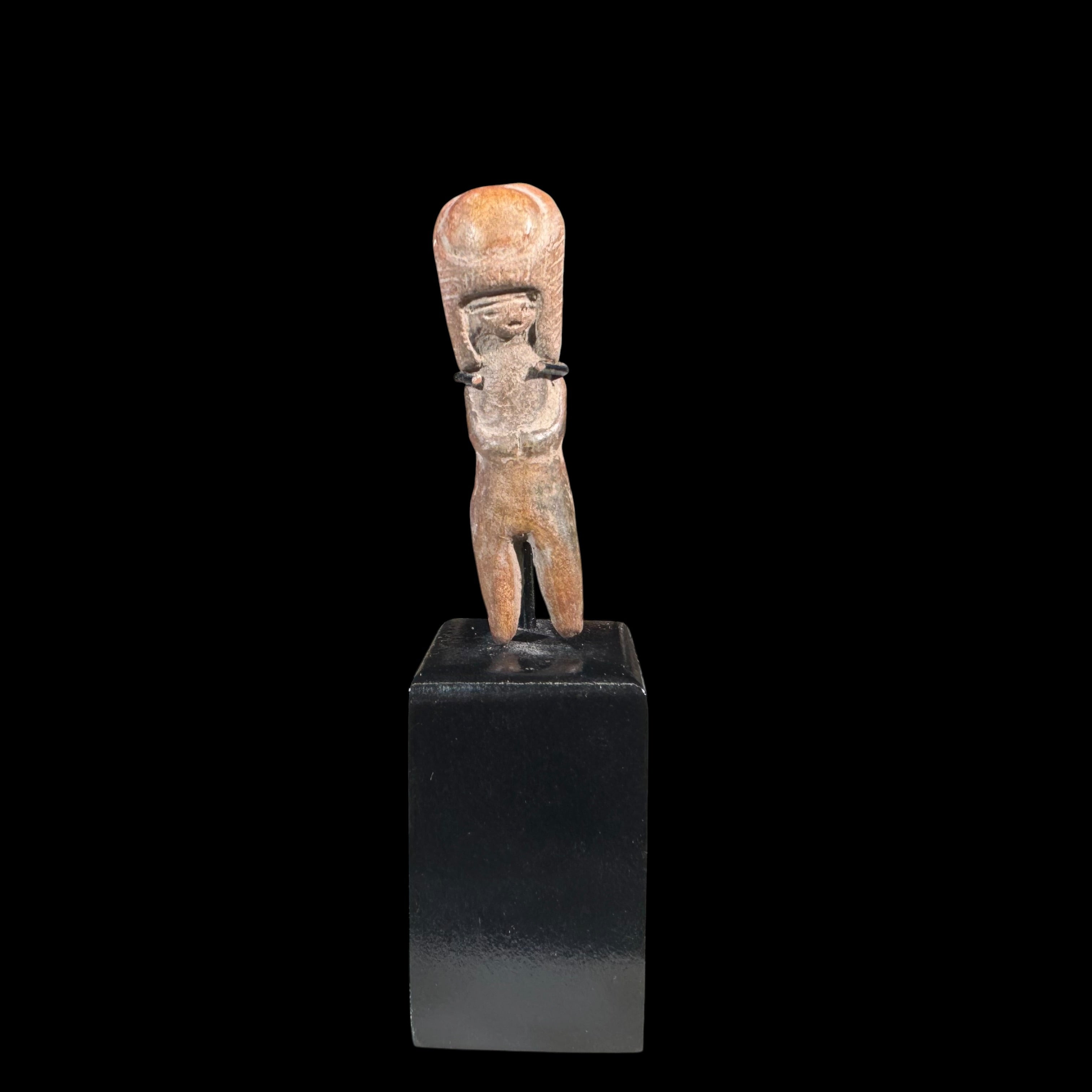 Pre-Columbian Valdivia Pottery “Venus” Female Figure