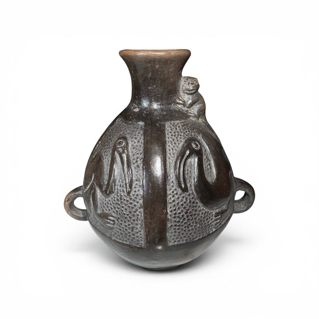 Pre-Columbian Chimú blackware aryballos