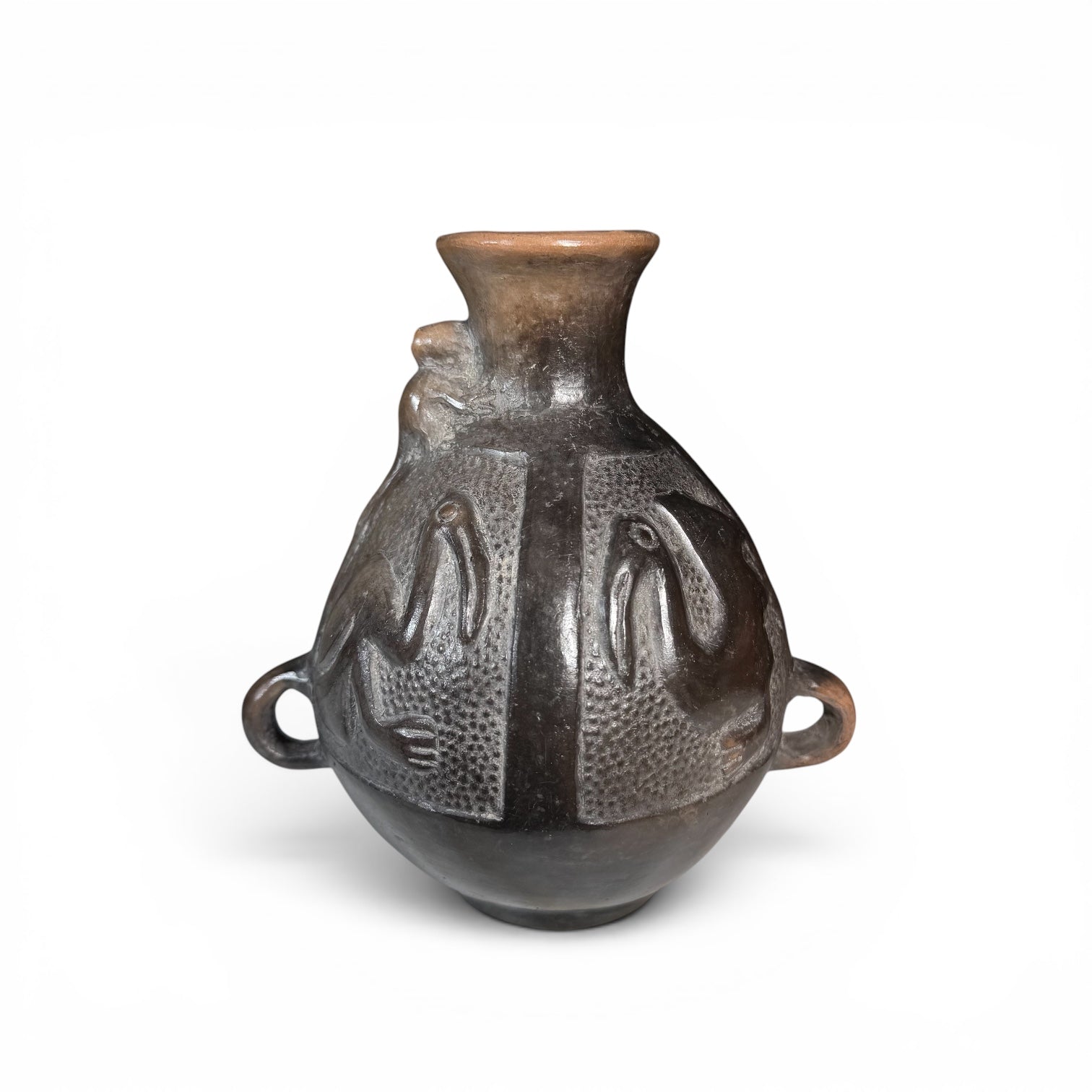 Pre-Columbian Chimú blackware aryballos