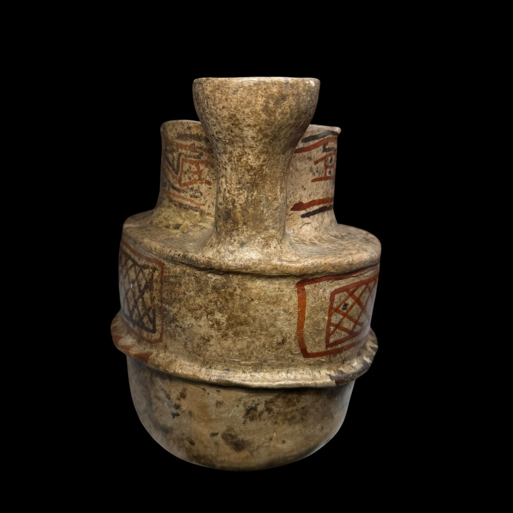 Pre-Columbian Recuay pottery house vessel