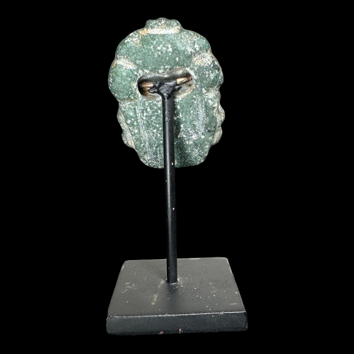 Pre-Columbian Maya green stone pendant