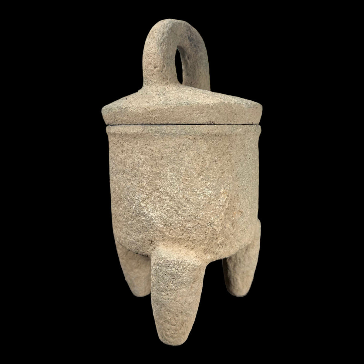 Pre-Columbian Teotihuacan lidded stone tripodal vessel