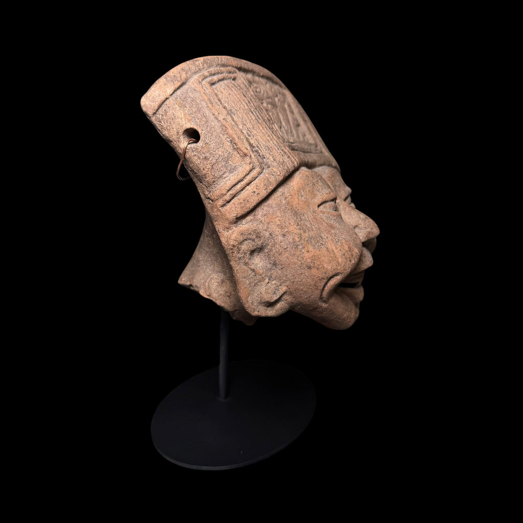 Large Pre-Columbian Veracruz sonriente pottery head fragment