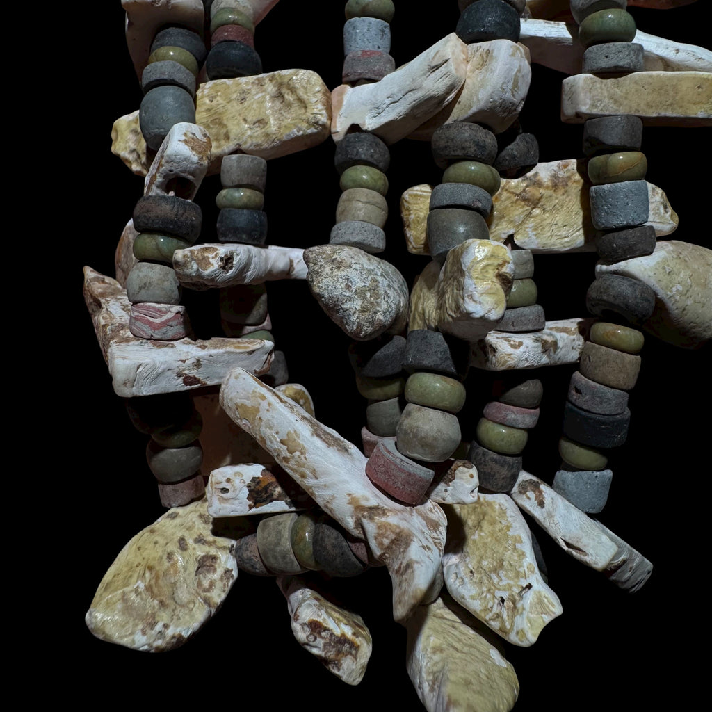 Pre-Columbian Tairona stone and shell bead necklace