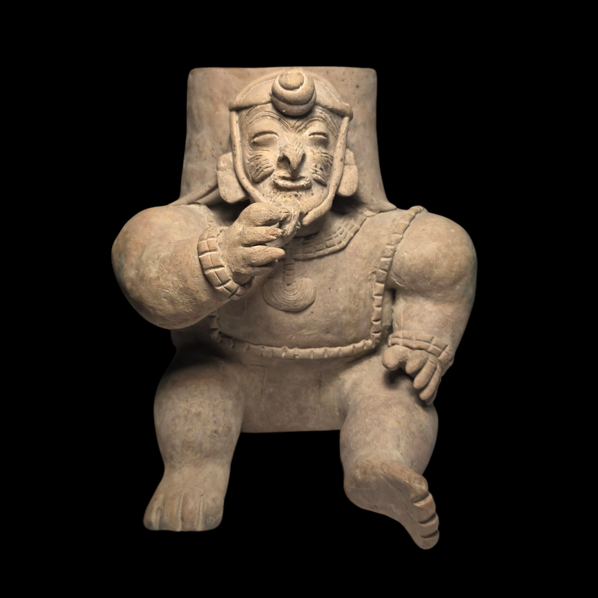 Pre-Columbian Jamacoaque figura vessel