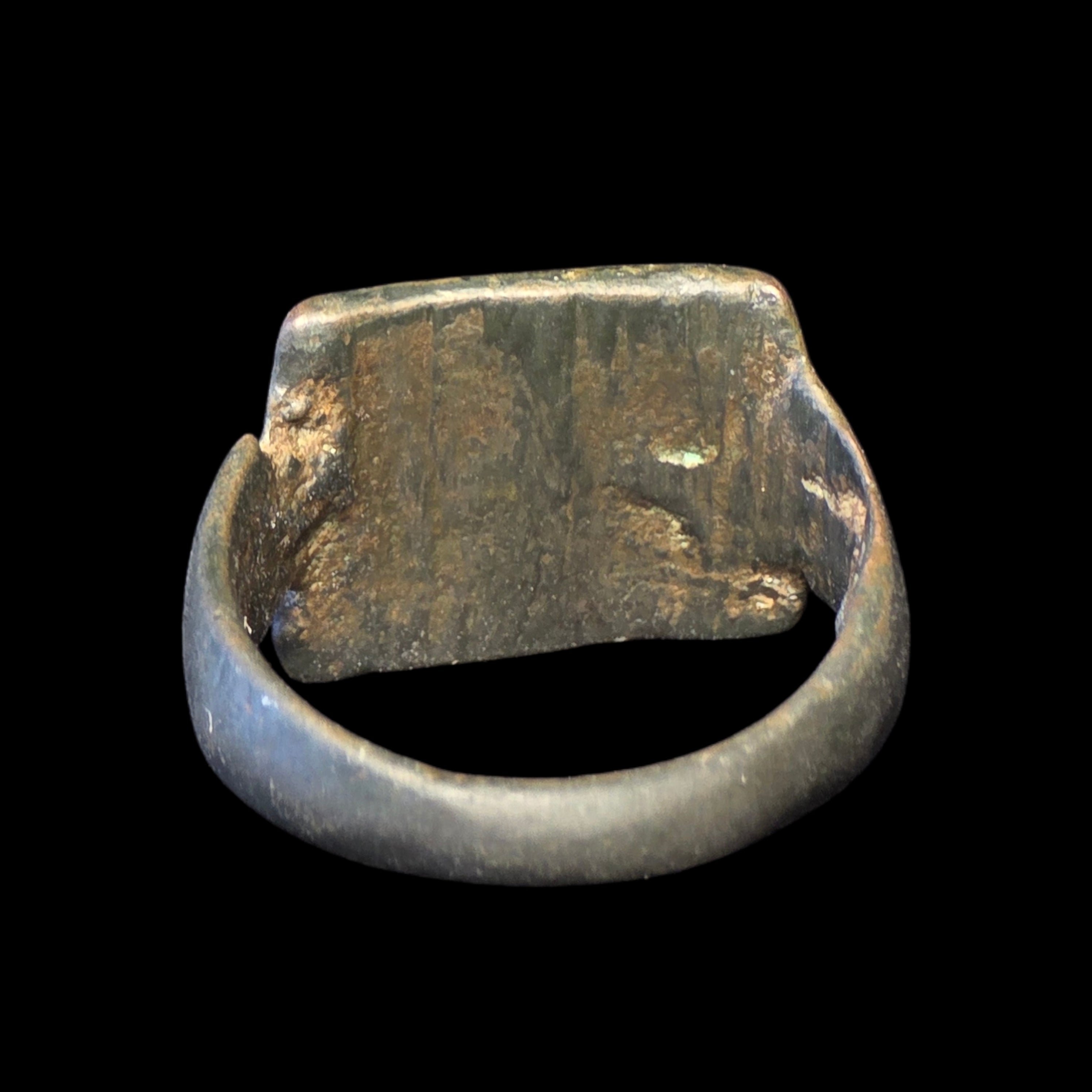 Ancient Roman Bronze Ring w/ Bird Motif – 1st–2nd Century AD, Size 6