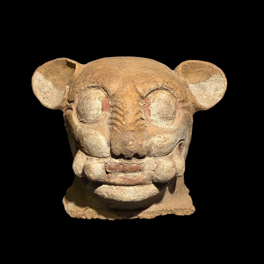 Pre-Columbian Maya Jaguar Burial urn lid fragment