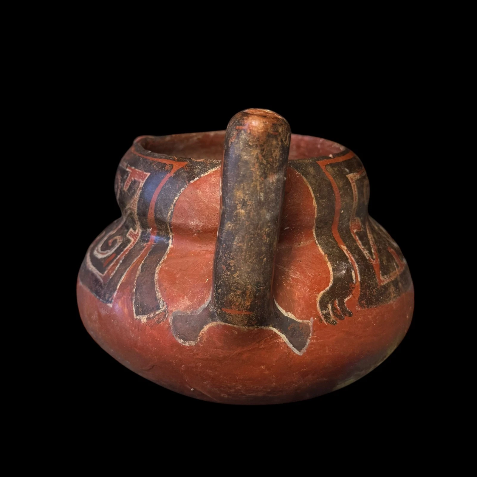 Pre-Columbian Cocle Zahina polychrome animal effigy vessel