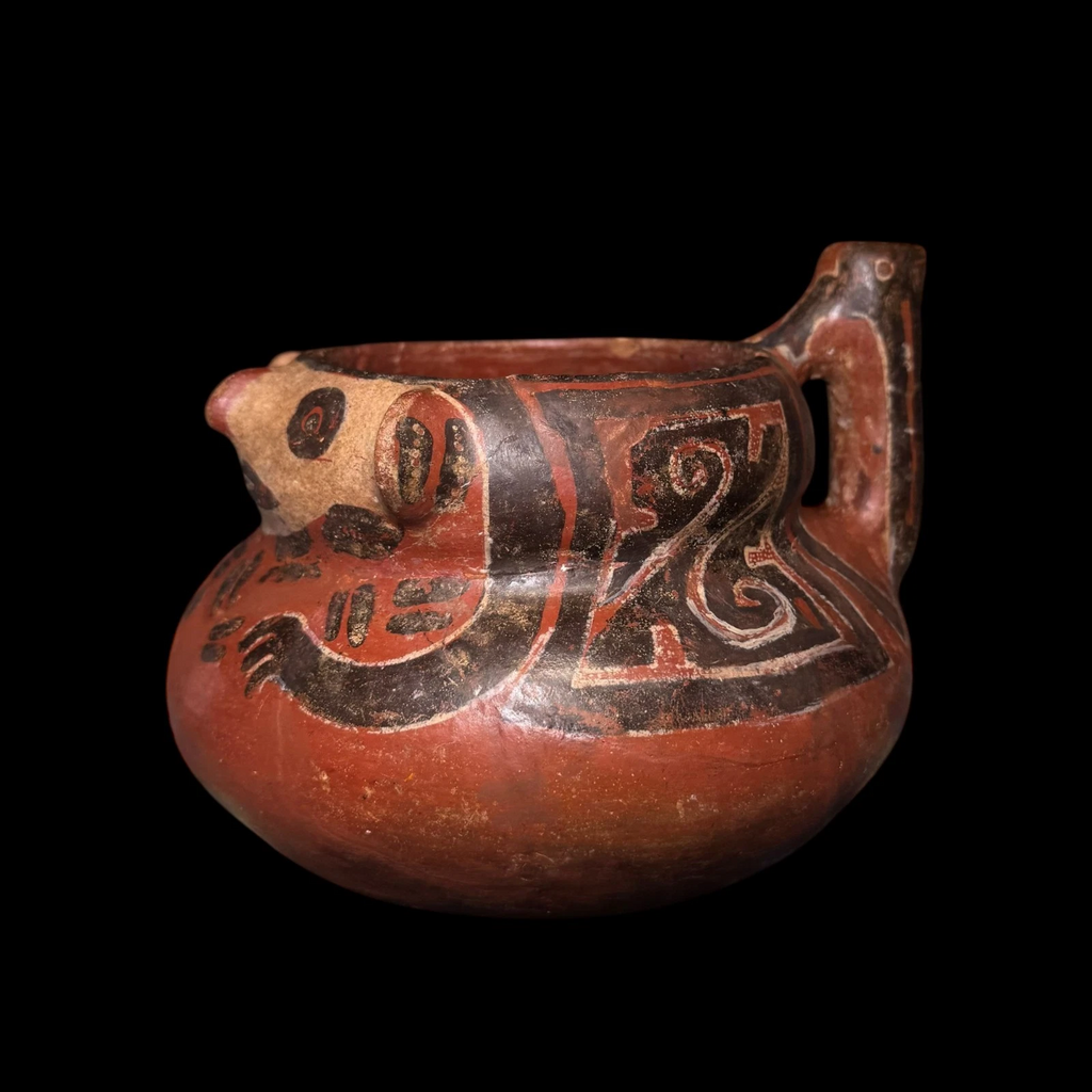 Pre-Columbian Cocle Zahina polychrome animal effigy vessel