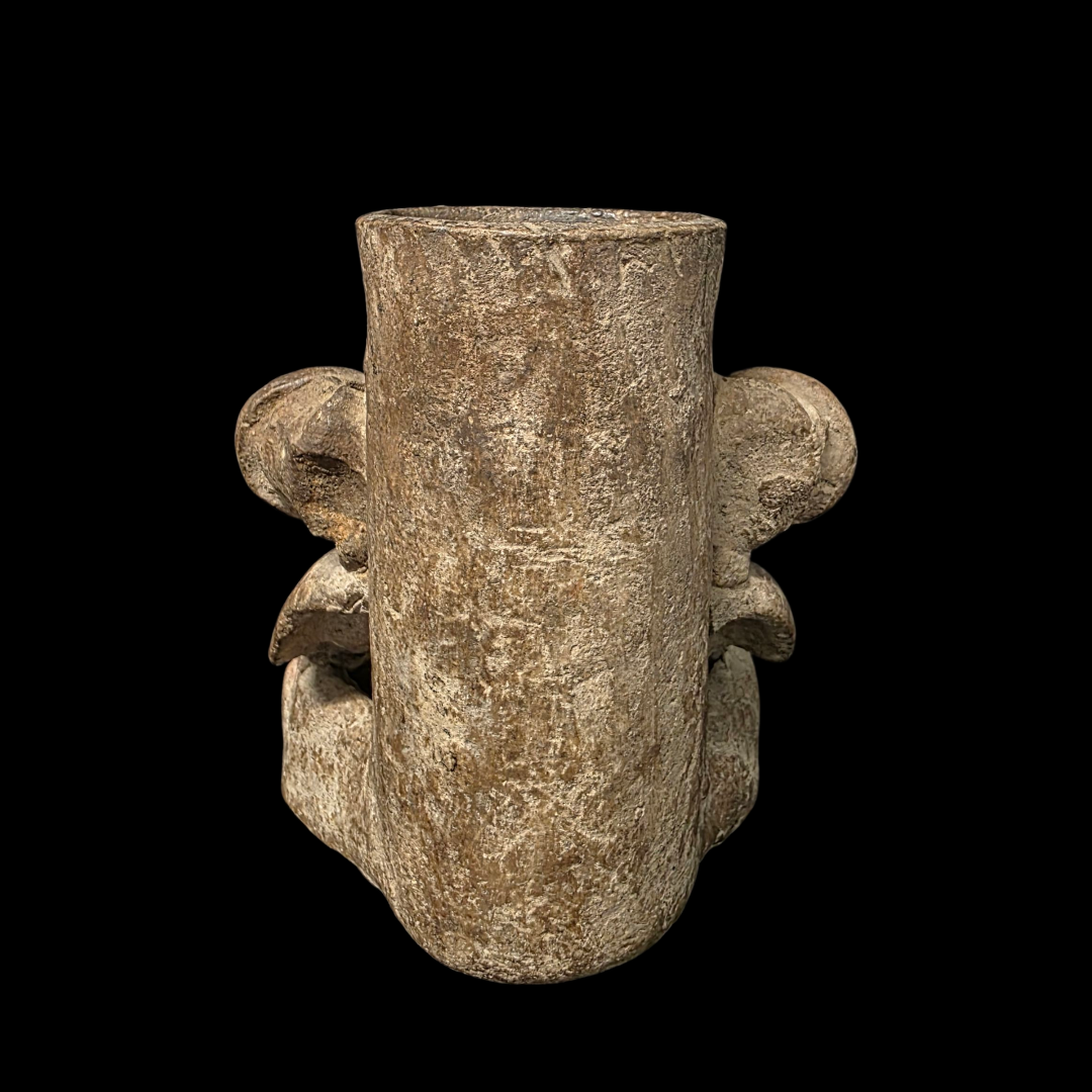 Pre-Columbian Zapotec pottery urn