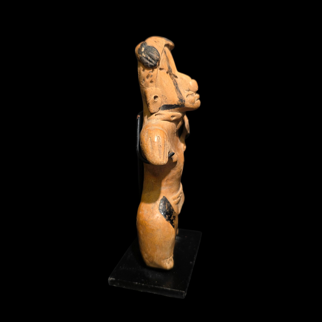 Pre-Columbian Veracruz Pottery Female Figure