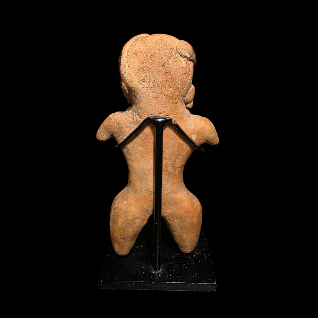 Pre-Columbian Veracruz Pottery Female Figure