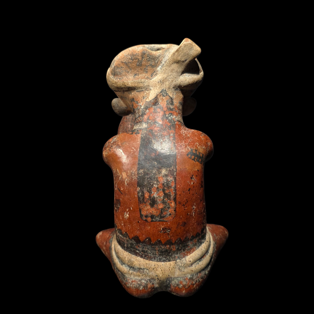 Pre-Columbian Chinesco Type C  pottery figure