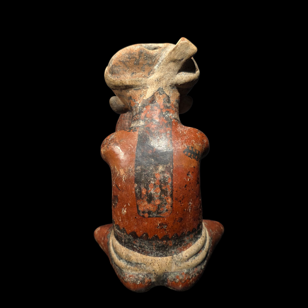 Pre-Columbian Chinesco Type C  pottery figure