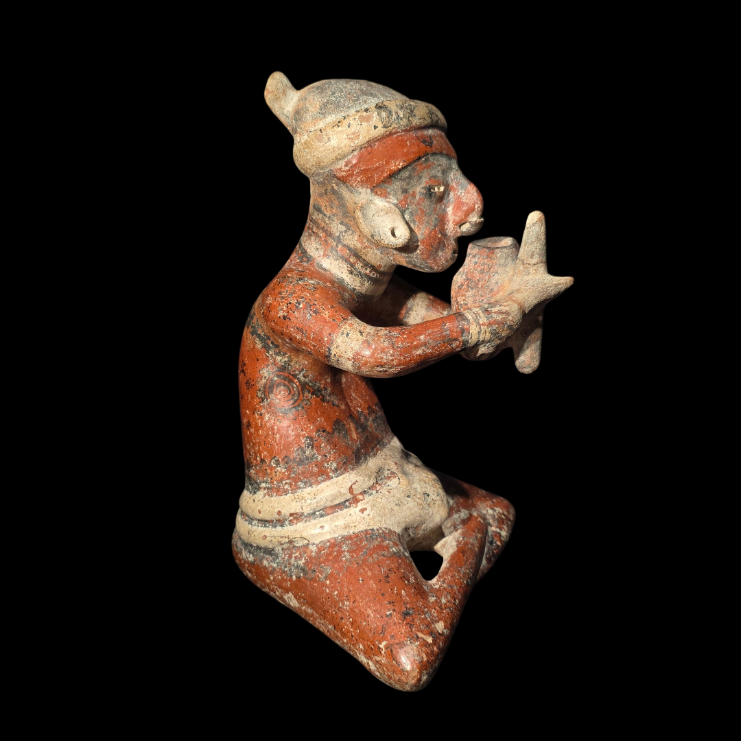 Pre-Columbian Chinesco Type C  pottery figure