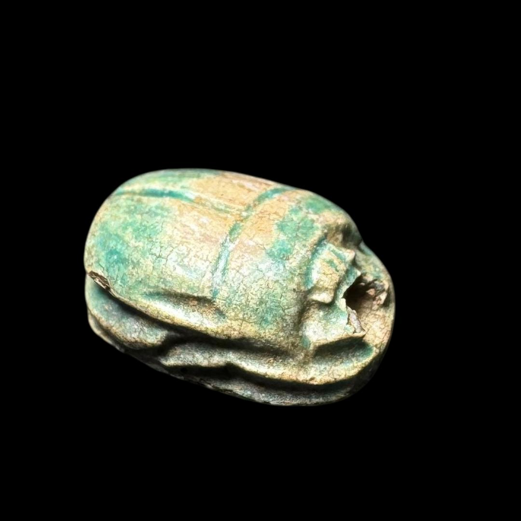 Ancient Egyptian Scarab Amulet – Glazed Steatite, Late Period (ca. 664–332 BCE)