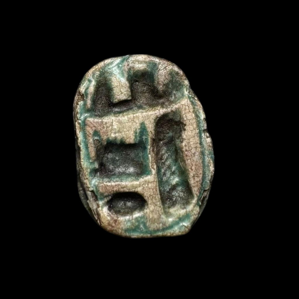 Ancient Egyptian Scarab Amulet – Glazed Steatite, Late Period (ca. 664–332 BCE)
